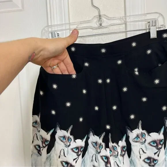 Undercover Jun Takahashi Cat Printed Rayon Shorts Black White New Size 2 - Picture 11 of 15